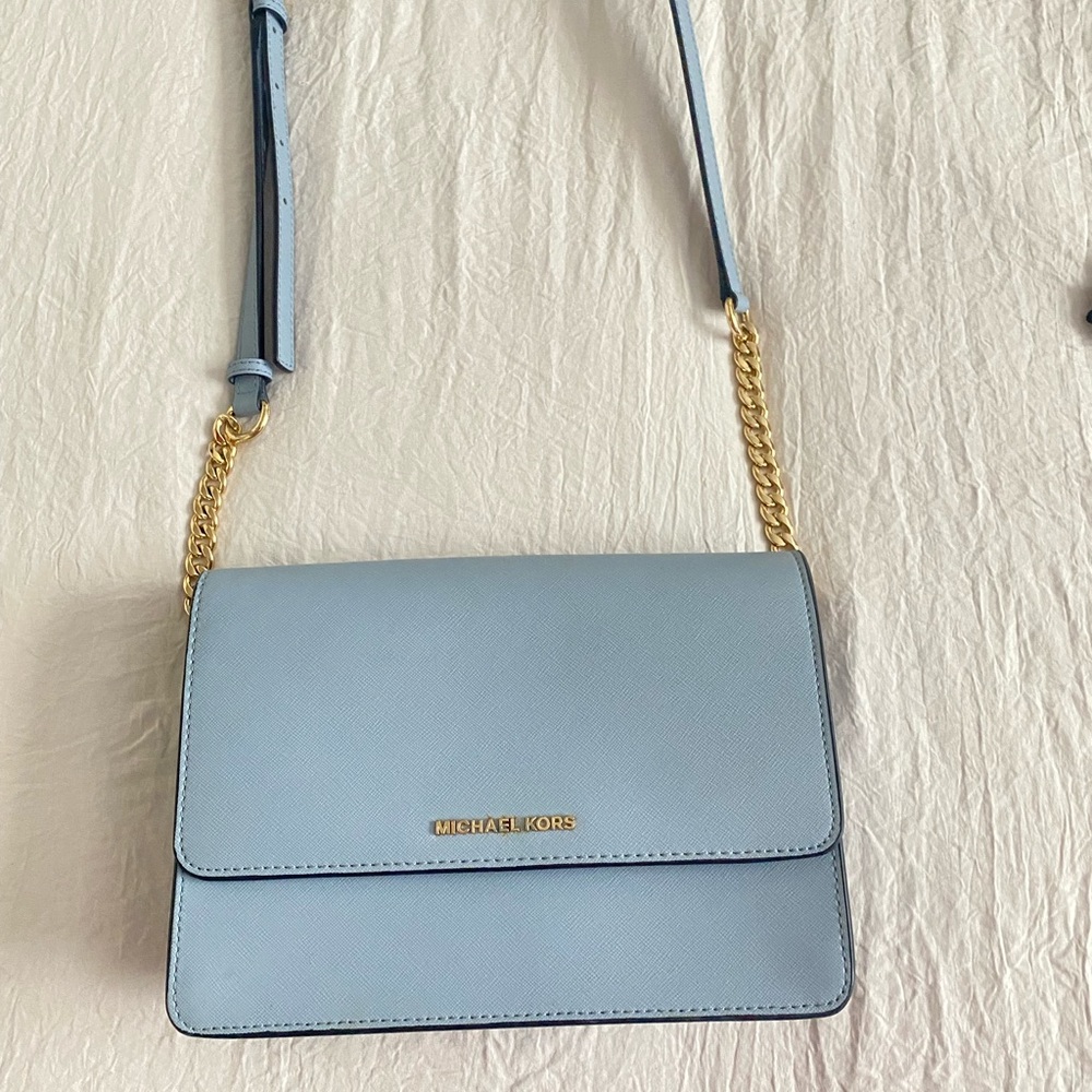 Michael kors crossbody bag large size